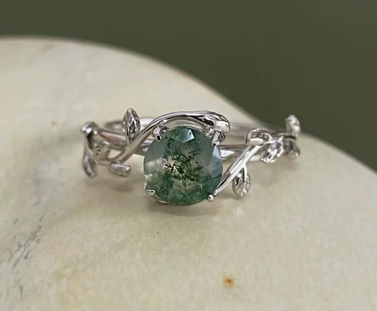 925 Sterling Silver Green Moss Agate Ring
