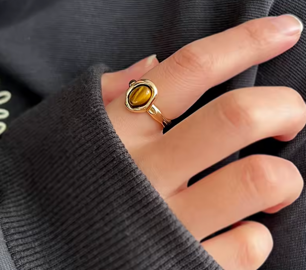 Retro Tiger’s Eye Stone Ring