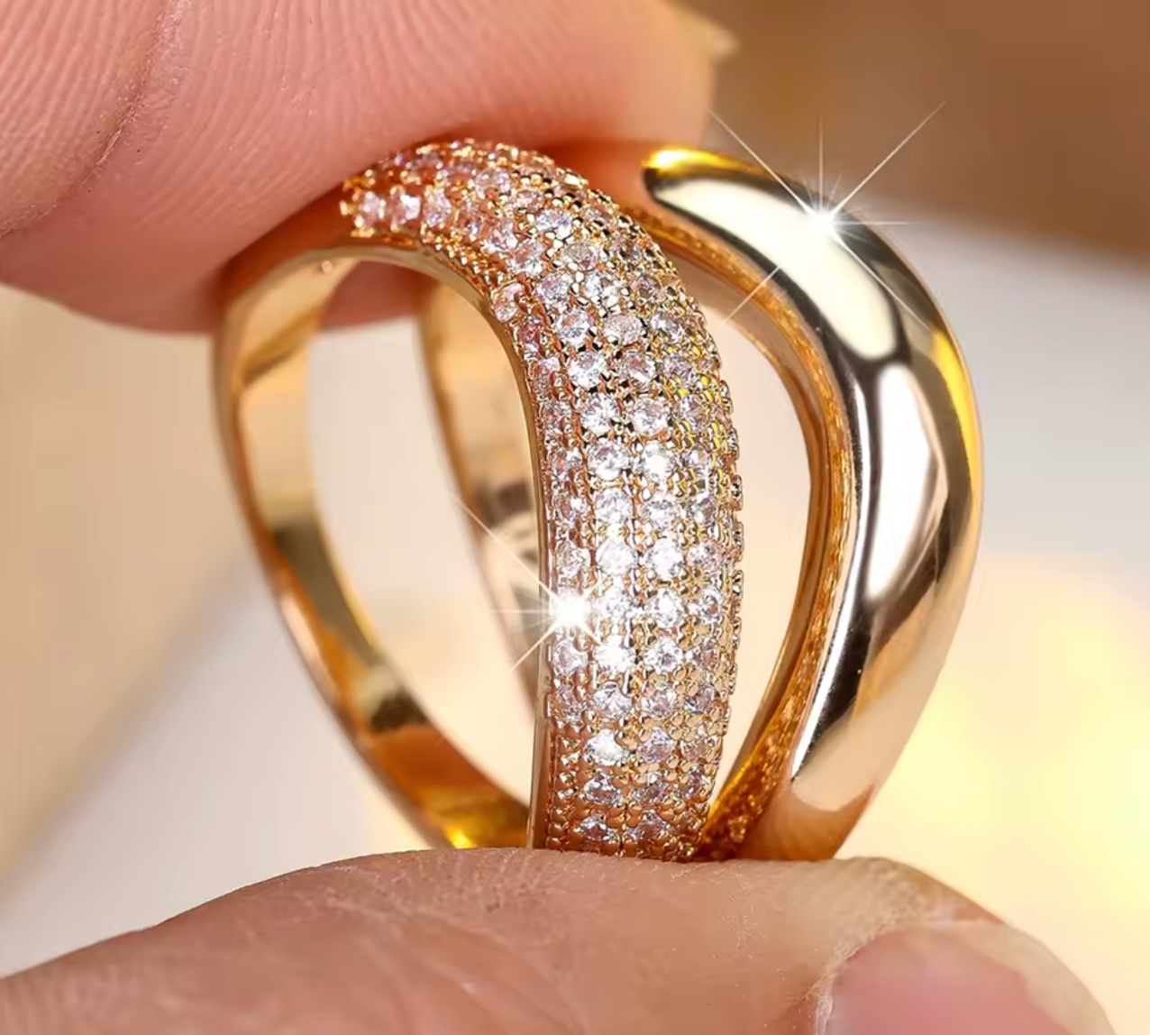Vintage White Zircon Engagement Ring Set