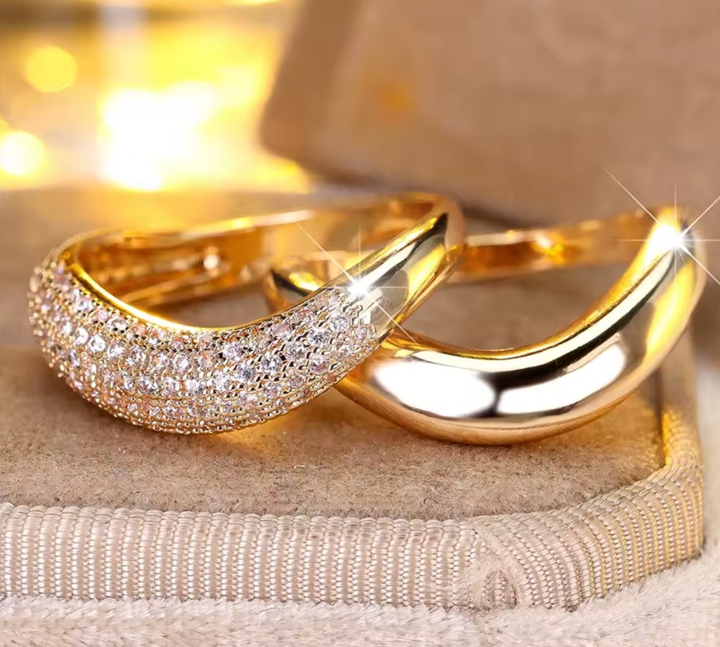 Vintage White Zircon Engagement Ring Set