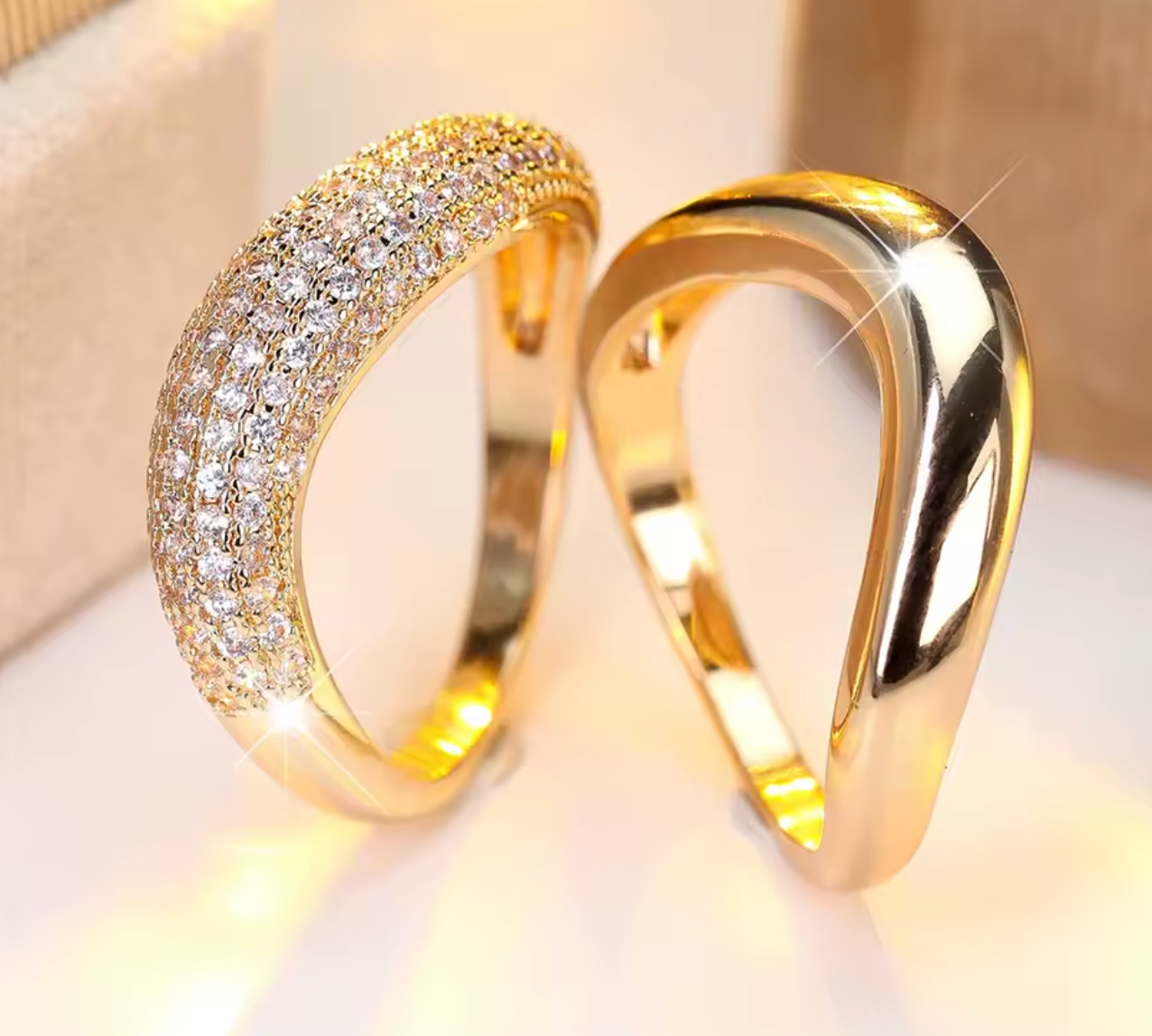 Vintage White Zircon Engagement Ring Set